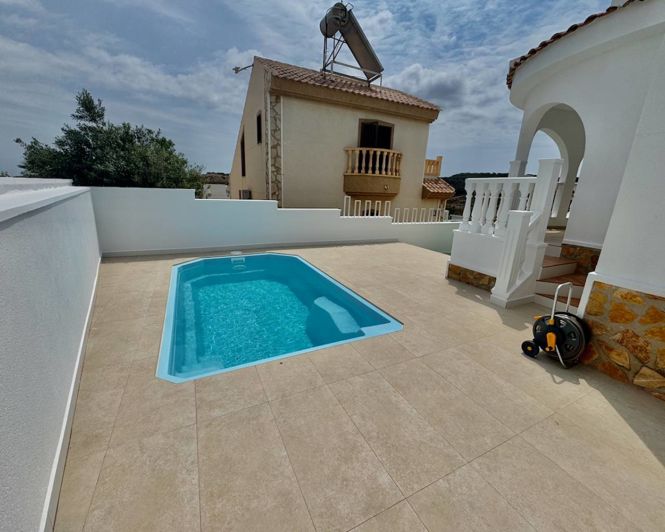 Image No.16-2 Bed Villa for sale