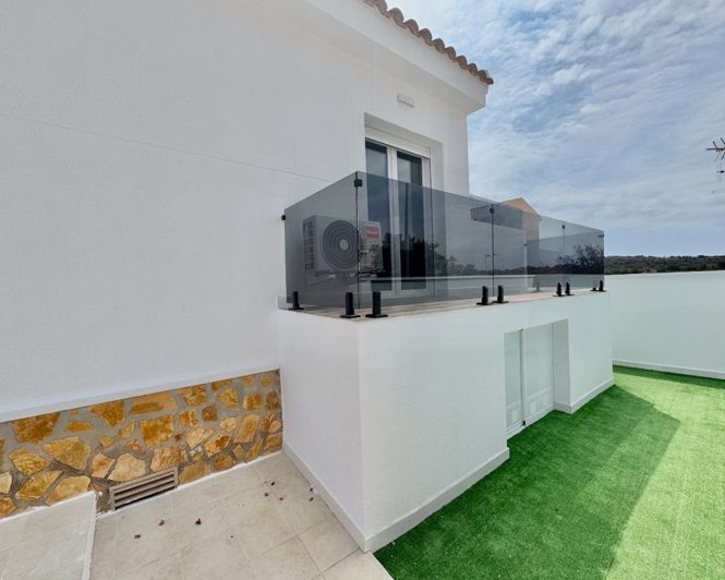 Image No.17-2 Bed Villa for sale