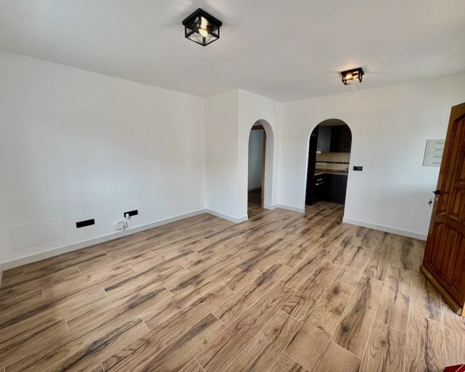 Image No.2-2 Bed Villa for sale