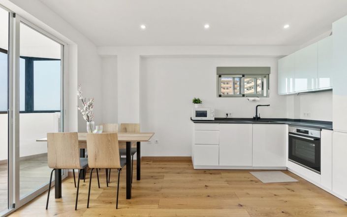 Image No.12-2 Bed Apartment for sale