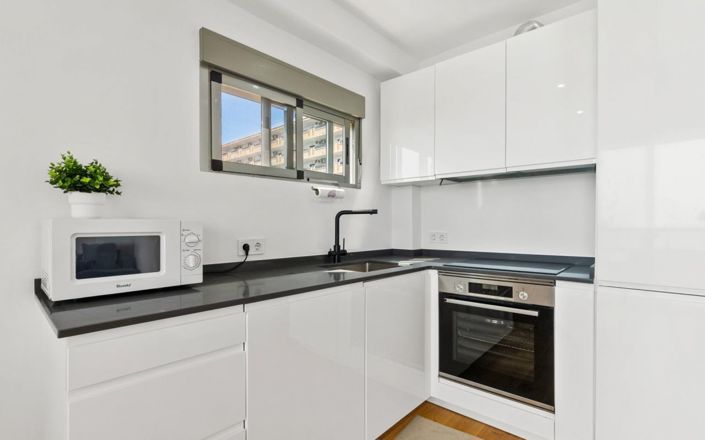 Image No.13-2 Bed Apartment for sale