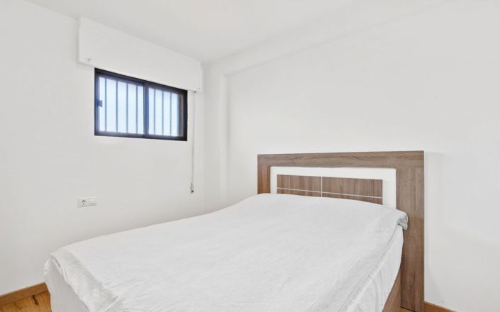 Image No.18-2 Bed Apartment for sale