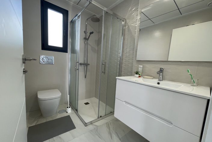 Image No.24-3 Bed Villa for sale