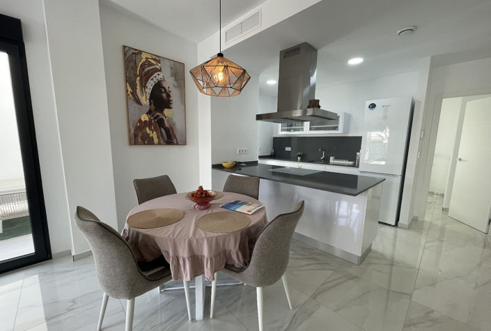 Image No.7-3 Bed Villa for sale