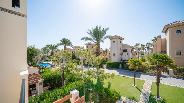 Image No.26-3 Bed Property for sale