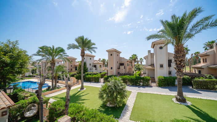 Image No.24-3 Bed Property for sale