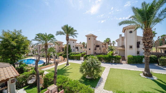 Image No.26-3 Bed Property for sale