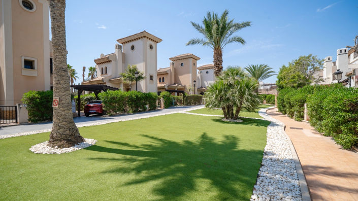 Image No.45-3 Bed Property for sale