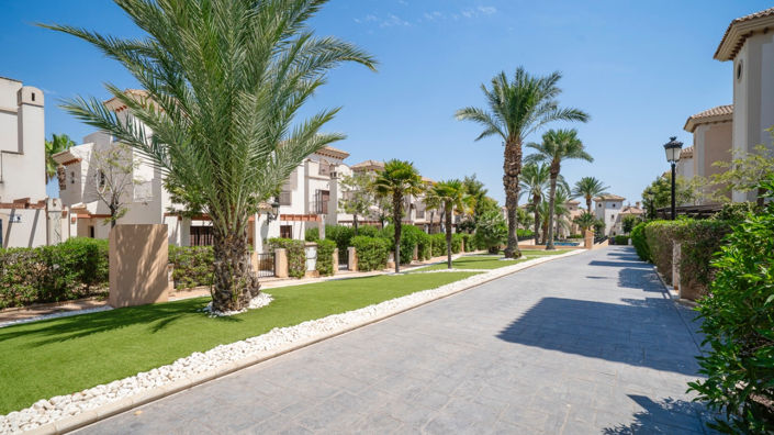 Image No.47-3 Bed Property for sale