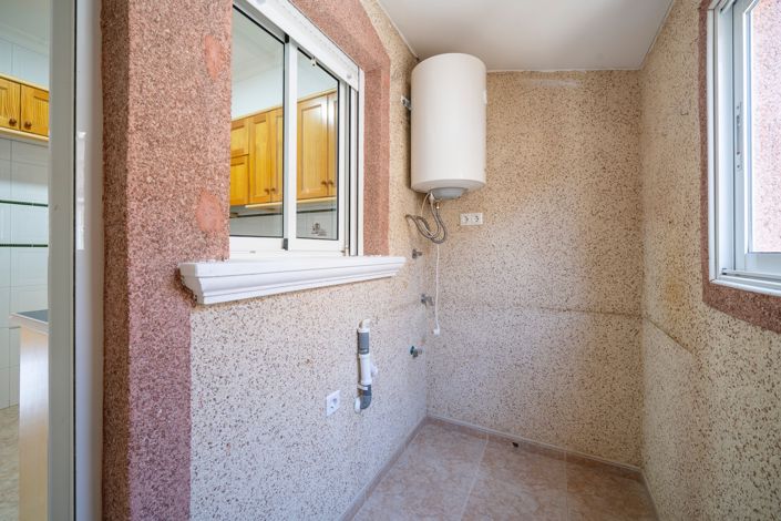 Image No.13-3 Bed Villa for sale