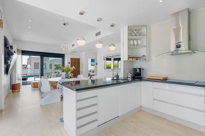 Image No.10-Villa de 3 chambres à vendre à Villamartin