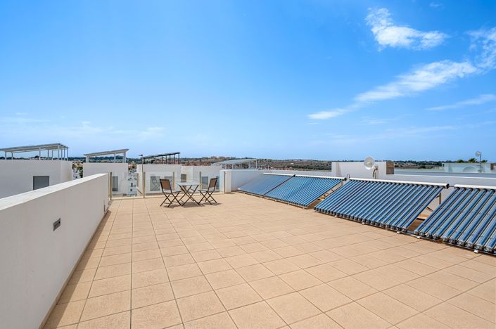 Image No.24-3 Bed Villa for sale