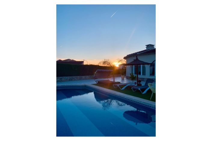 Image No.32-4 Bed Villa for sale