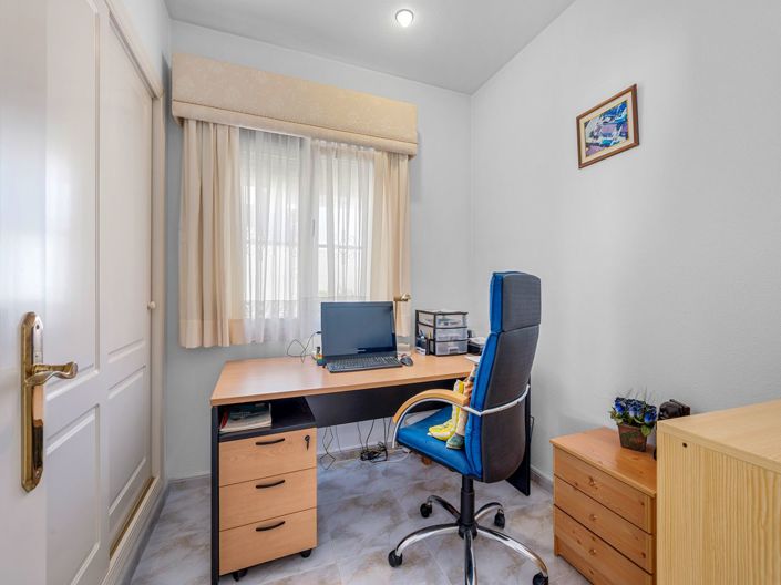 Image No.19-5 Bed Villa for sale