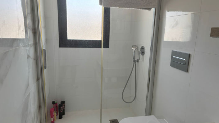 Image No.26-4 Bed Villa for sale