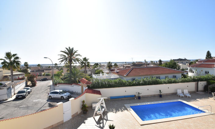 Image No.20-3 Bed Villa for sale