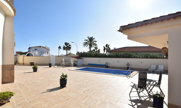 Image No.24-3 Bed Villa for sale