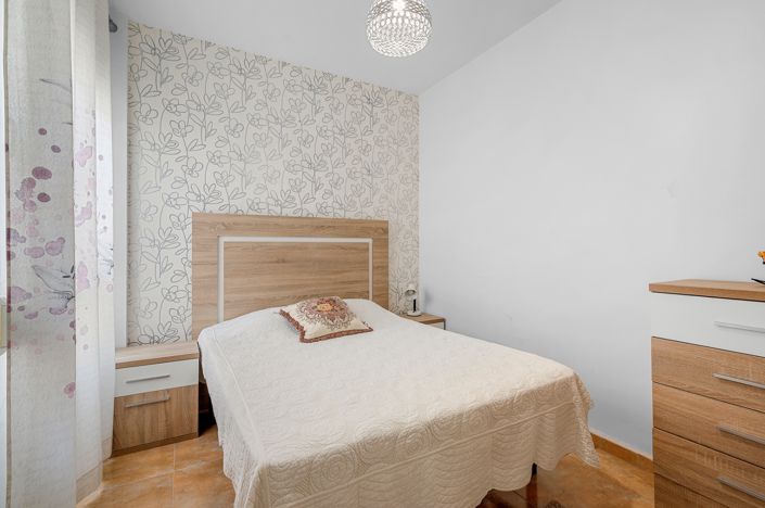 Image No.17-2 Bed Apartment for sale