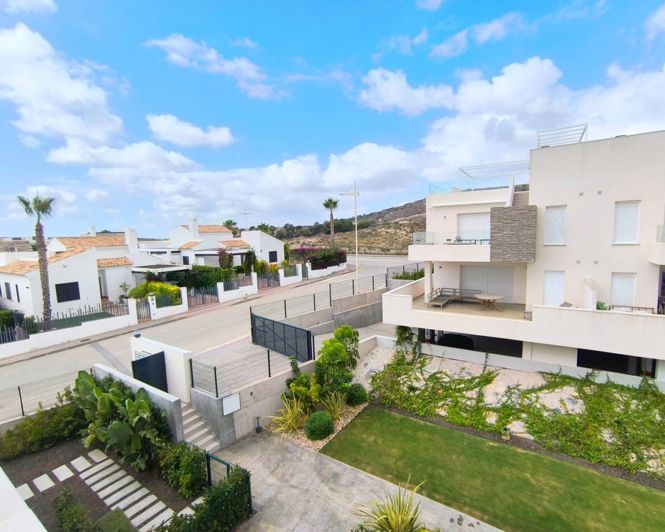 Image No.22-2 Bed Apartment for sale