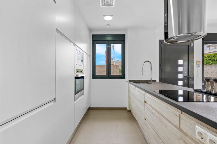 Image No.9-3 Bed Villa for sale