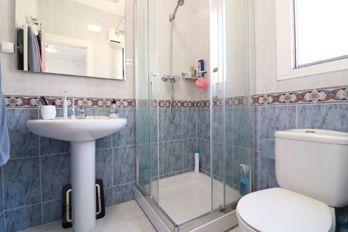 Image No.13-3 Bed Villa for sale