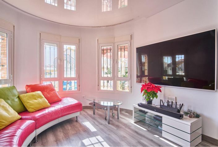 Image No.5-3 Bed Villa for sale