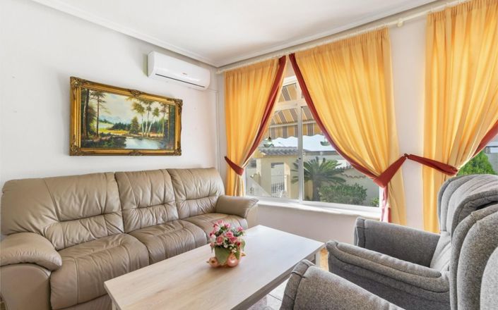 Image No.13-3 Bed Villa for sale