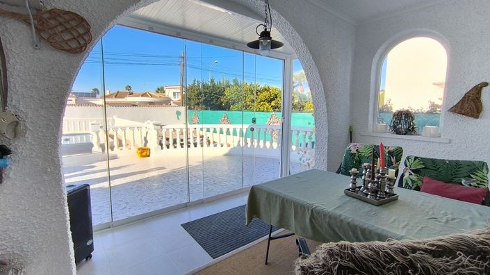 Image No.3-3 Bed Property for sale