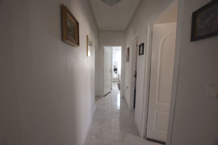 Image No.7-3 Bed Villa for sale