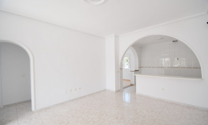 Image No.6-2 Bed Villa for sale