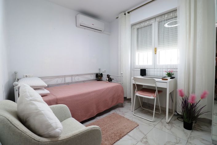 Image No.14-3 Bed Villa for sale