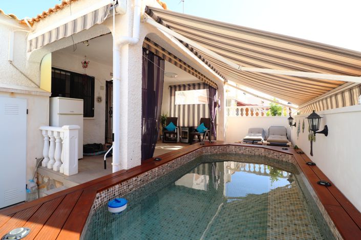 Image No.3-3 Bed Villa for sale