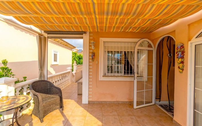 Image No.4-3 Bed Villa for sale