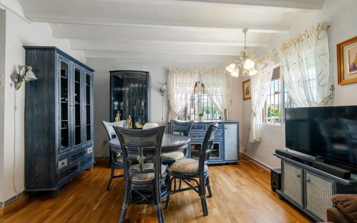 Image No.6-3 Bed Villa for sale