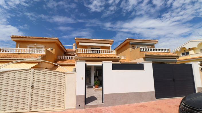 Image No.1-3 Bed Townhouse for sale