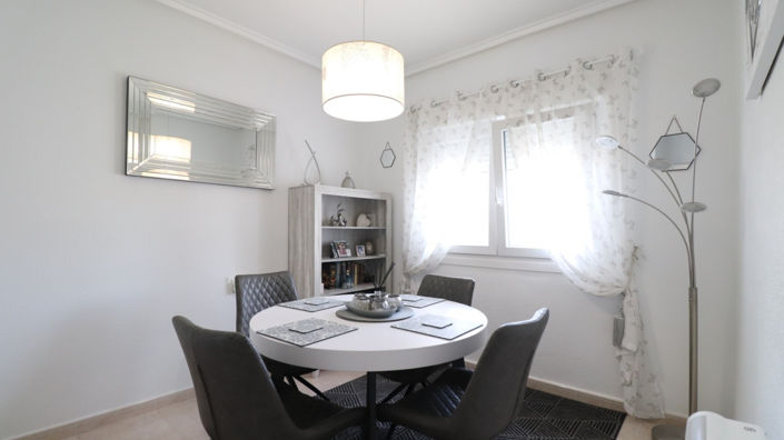 Image No.10-3 Bed Townhouse for sale