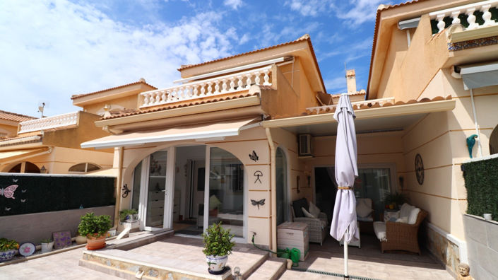 Image No.24-3 Bed Townhouse for sale