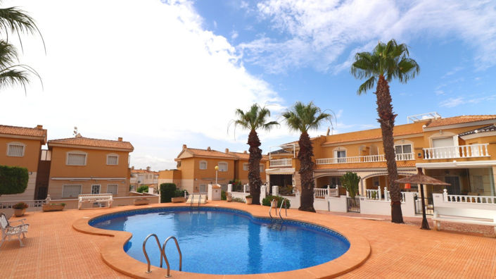 Image No.3-3 Bed Townhouse for sale