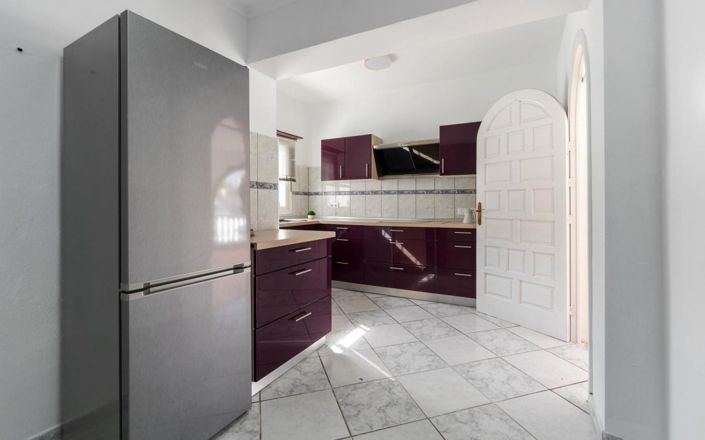 Image No.12-3 Bed Villa for sale