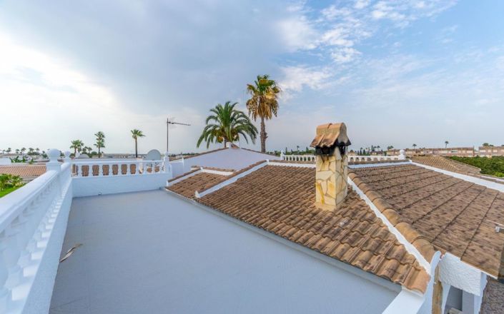 Image No.28-3 Bed Villa for sale