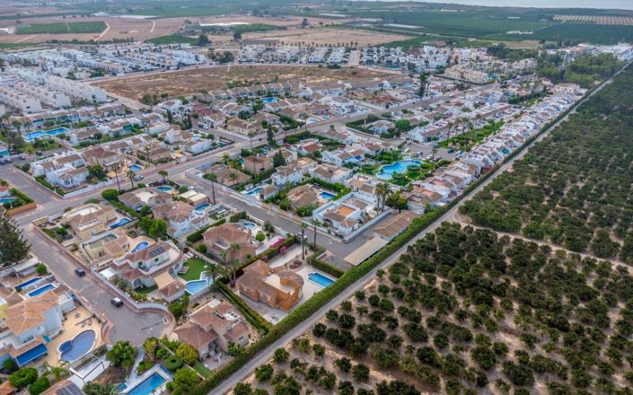 Image No.41-3 Bed Villa for sale