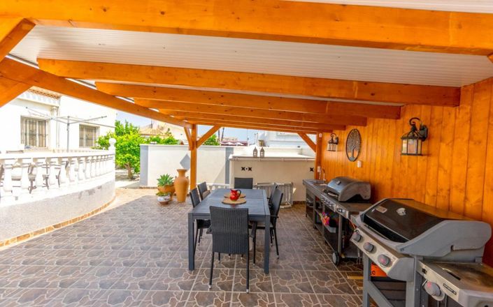 Image No.25-4 Bed Villa for sale