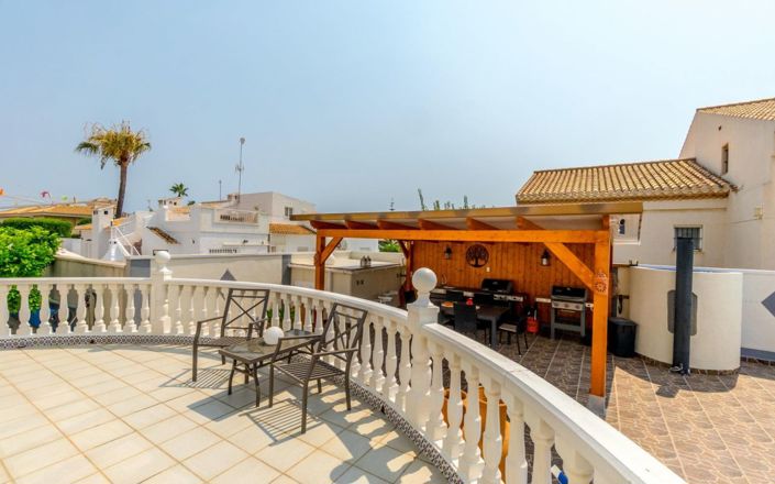 Image No.28-4 Bed Villa for sale