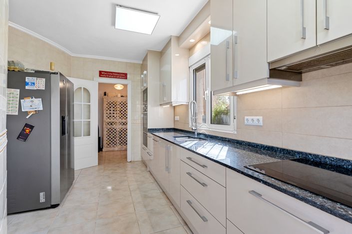 Image No.13-5 Bed Villa for sale