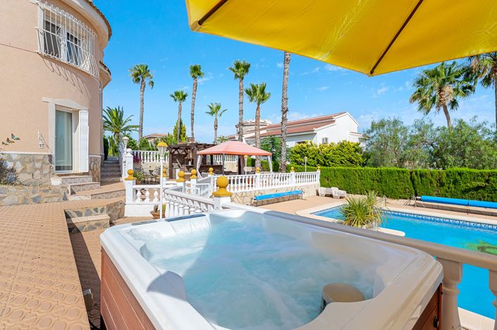 Image No.39-5 Bed Villa for sale