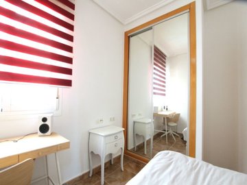 49043_spacious_2_bed_top_floor_apartment_benijofar_high_street_110625164931_img_4298