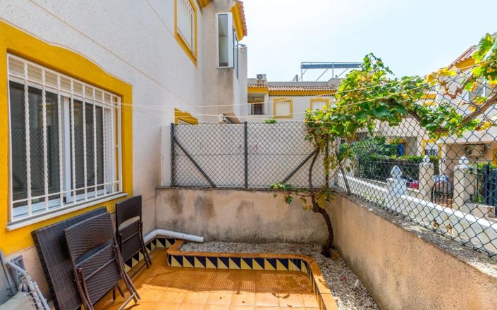 Image No.19-2 Bed Apartment for sale