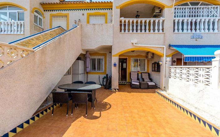 Image No.25-2 Bed Apartment for sale