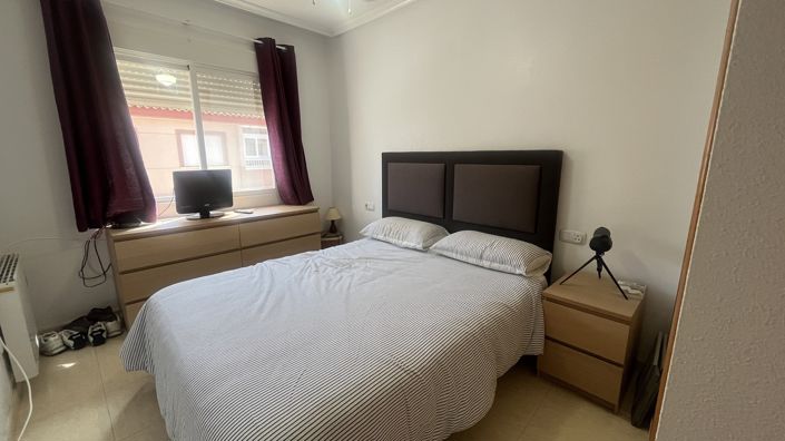 Image No.12-2 Bed Apartment for sale