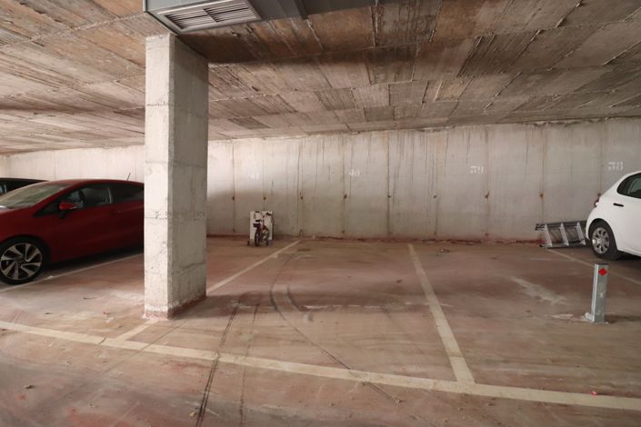 Image No.33-2 Bed Apartment for sale